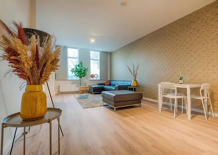 Apartmán Spacious Lana, Clean Comfy *