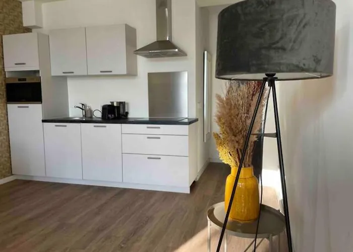 Spacious Lana, Clean Comfy Apartmán